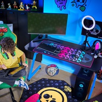  8938683