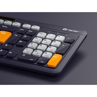  8974878