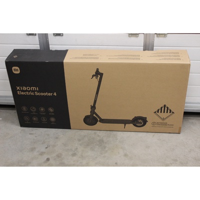  SALE OUT. Xiaomi Electric Scooter 4 EU | Xiaomi | 3 month(s) | USED AS DEMO