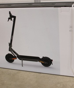  SALE OUT.  | Xiaomi | Electric Scooter 4 Ultra EU | 500 W | 25 km/h | 10  | 24 month(s) | DAMAGED PACKAGING  Hover
