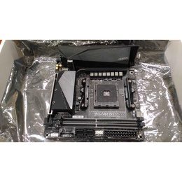  SALE OUT. GIGABYTE B550I AORUS PRO AX 1.0 M/B
