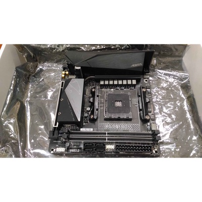  SALE OUT. GIGABYTE B550I AORUS PRO AX 1.0 M/B