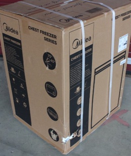  SALE OUT. Midea MDRC207FEE01 Freezer  Hover