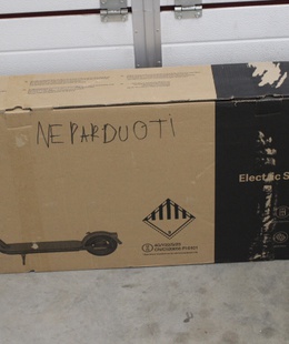  SALE OUT. Xiaomi Electric Scooter 4 Lite EU | Xiaomi Electric Scooter 4 Lite EU | 300 W | 25 km/h | 8.5  | 3 month(s) | Black | USED AS DEMO  Hover