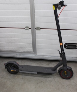  SALE OUT. Xiaomi Mi Electric Scooter Pro 2 (Black) | Xiaomi Mi Electric Scooter Pro 2 | 600 W | 25 km/h | 6 month(s) | Black | WITHOUT ORIGINAL PACKAGING  Hover