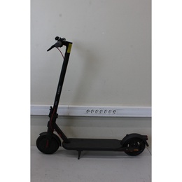  SALE OUT. Xiaomi Electric Scooter 4 Lite EU | Xiaomi Electric Scooter 4 Lite EU | 300 W | 25 km/h | 8.5  | 3 month(s) | Black | USED AS DEMO