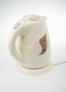 Tējkanna Adler | Kettle | AD 08 b | Standard | 850 W | 1 L | Plastic | 360° rotational base | Beige