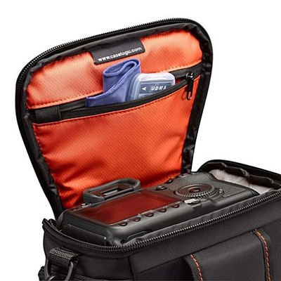  Case Logic | DCB-306 SLR Camera Bag | Black | * Designed to fit an SLR camera with standard zoom lens attached * Internal zippered pocket stores memory cards
