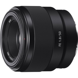  Sony FE 50mm f/1.8 objektīvs