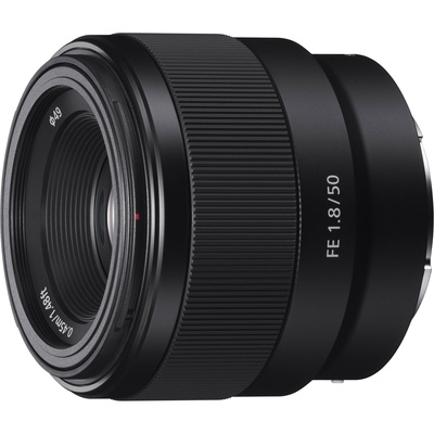  Sony FE 50mm f/1.8 objektīvs