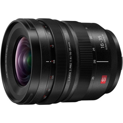 Panasonic Lumix S PRO 16-35mm f/4 lens