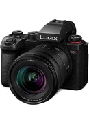  Panasonic Lumix DC-S5 II + 20-60mm Hover