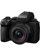  Panasonic Lumix DC-S5 IIX + 18-40mm Hover