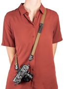  Peak Design camera strap Leash, coyote Hover
